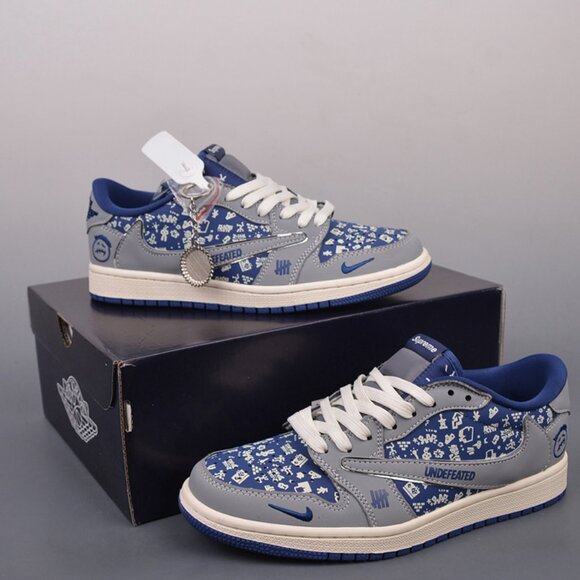 Air Jordan 1 Fragment x Travis Scott Sneaker - Picture 1 of 9